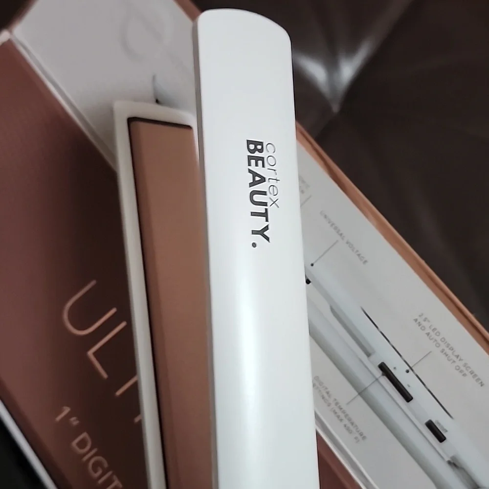 Brand New Cortex Beauty Ultra Slim 1' Digital Flat Iron Hair Straightener